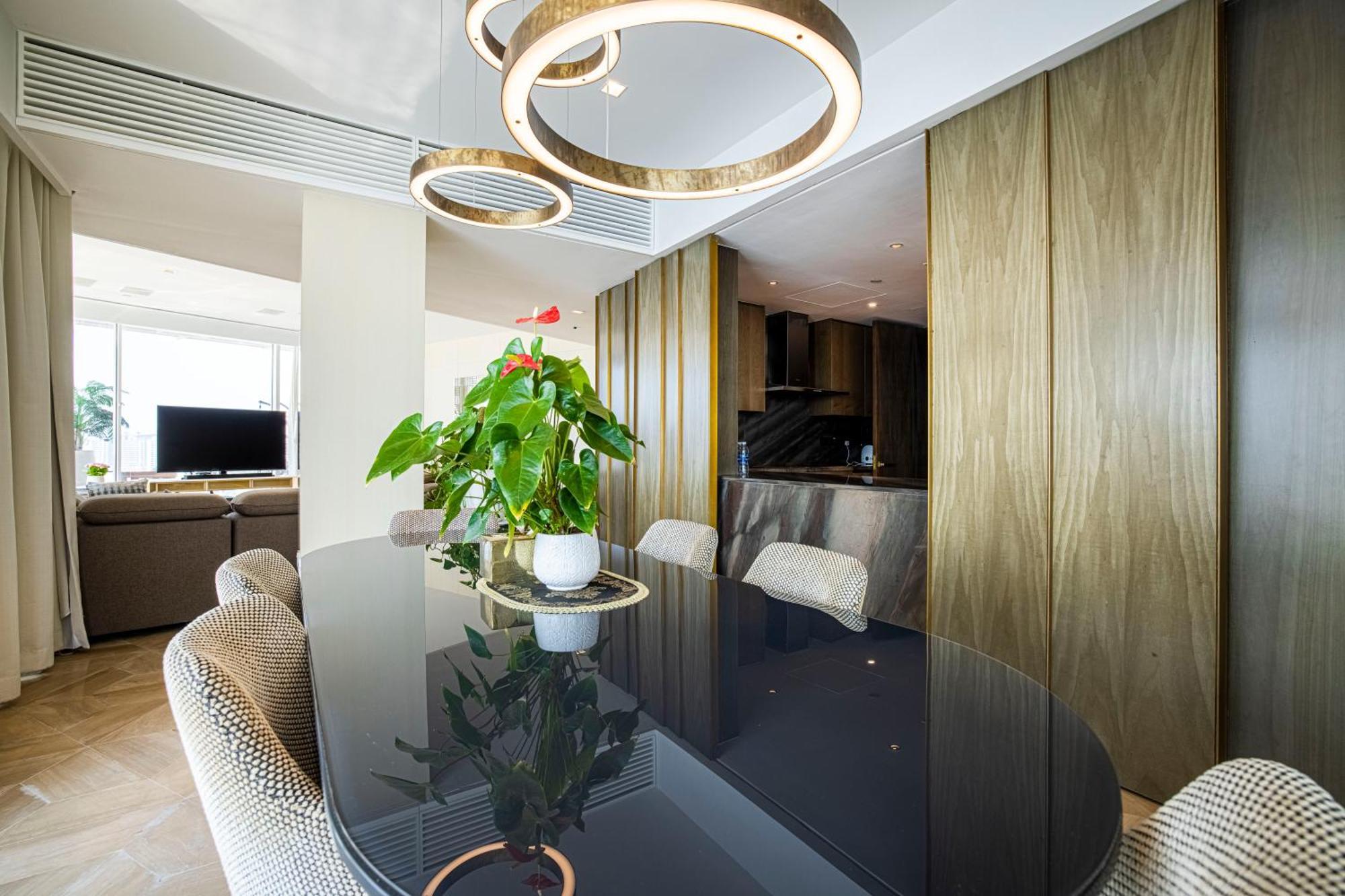 Отель Five Palm Luxury Penthouse Full Marina View & Private Pool Дубай Экстерьер фото